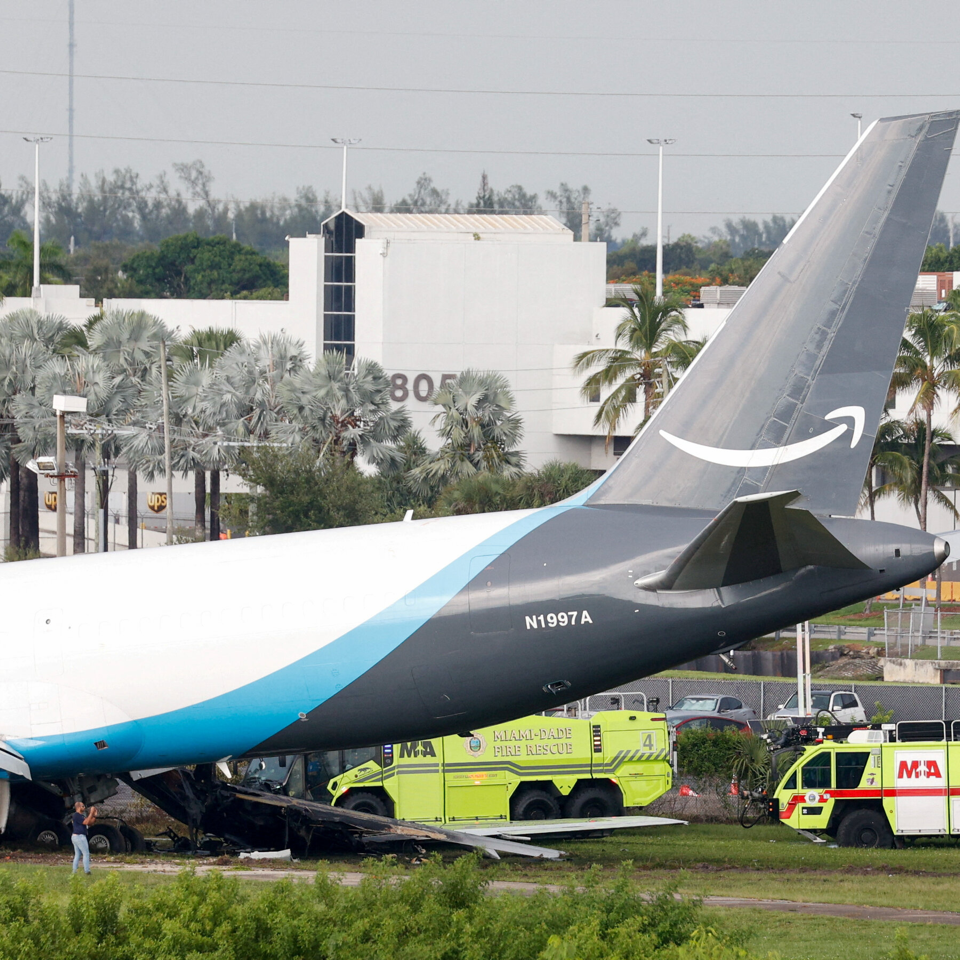 Source-supplied image for: What to Know About Cargo Plane That Overran Its Runway, Killing 5 in Miami